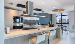 Venta Piso North Miami Beach