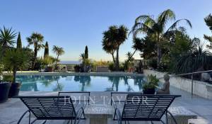 Venta Propiedad Ceyreste