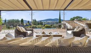 Venta Propiedad La Cadière-d'Azur