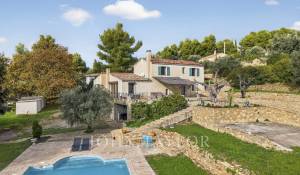 Venta Propiedad La Cadière-d'Azur