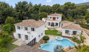Venta Propiedad La Cadière-d'Azur