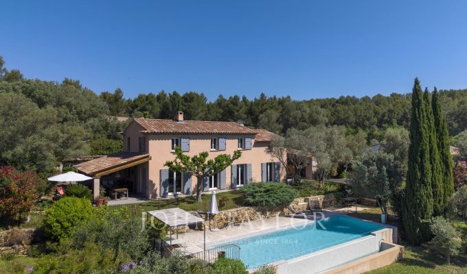 Venta Propiedad La Cadière-d'Azur