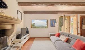 Venta Propiedad Simiane-Collongue