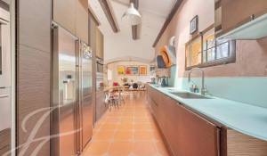 Venta Propiedad Simiane-Collongue