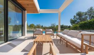 Venta Villa Cala Llenya