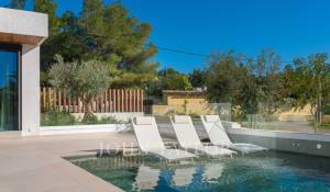 Venta Villa Cala Llenya