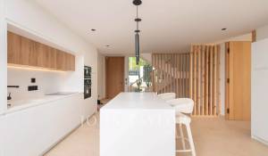 Venta Villa Cala Llenya