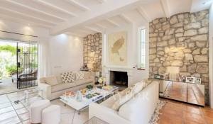 Venta Villa Can Furnet