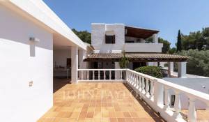 Venta Villa Can Furnet