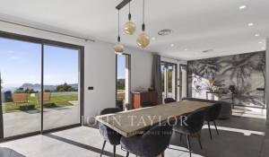 Venta Villa Ceyreste