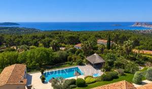Venta Villa Ceyreste