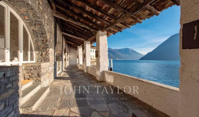 Venta Villa Como