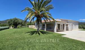 Venta Villa Es Capdella