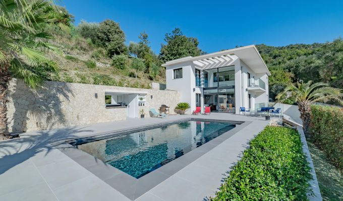 Venta Villa Falicon