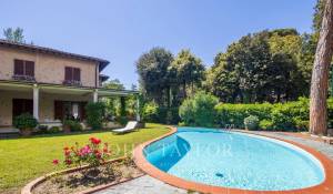 Venta Villa Forte dei Marmi