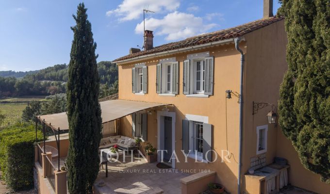 Venta Villa Le Castellet