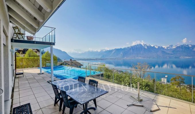 Venta Villa Montreux