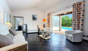 Venta Villa Roquefort-les-Pins