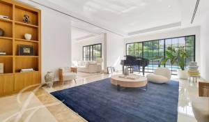 Venta Villa The Lakes