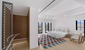 Venta Villa The Lakes