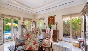 Venta Villa The Lakes