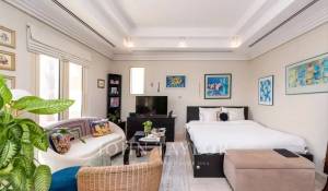 Venta Villa The Lakes