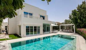 Venta Villa The Meadows